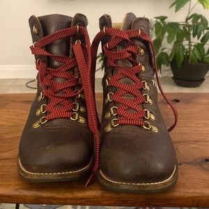 WOMEN'S KODIAK SURREY II WATERPROOF HIKER STYLE BOOT